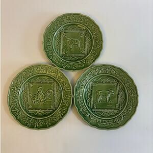 Bordallo Pinheiro Portugal Farm Animal Collection 9.25" Green Plates Set of 3